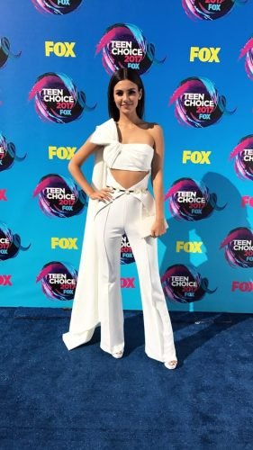 Victoria Justice Feet Toes And Soles 521