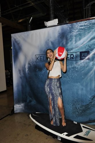 Victoria Justice Feet Toes And Soles 1266