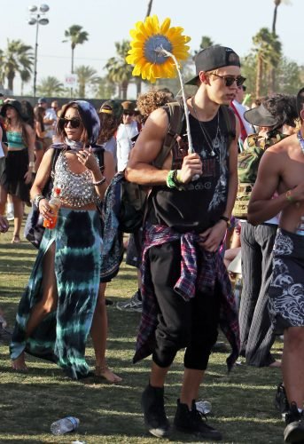Vanessa Hudgens Feet Toes And Soles 84