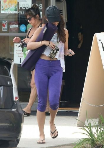 Vanessa Hudgens Feet Toes And Soles 249