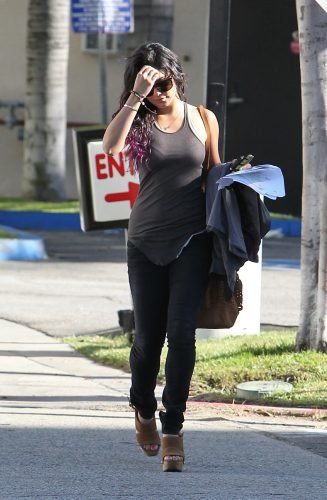 Vanessa Hudgens Feet Toes And Soles 270