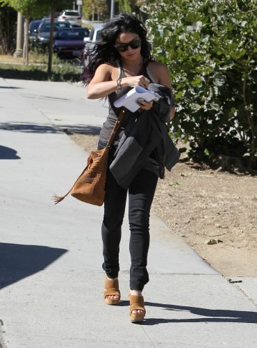 Vanessa Hudgens Feet Toes And Soles 402