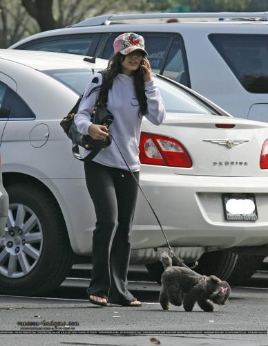 Vanessa Hudgens Feet Toes And Soles 462