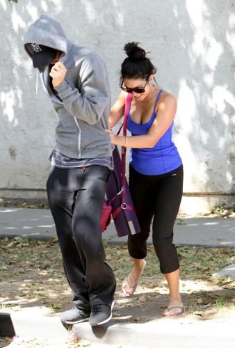 Vanessa Hudgens Feet Toes And Soles 562