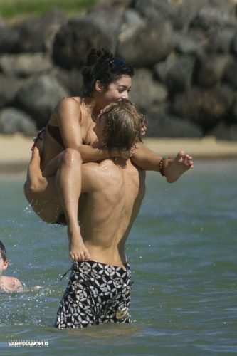 Vanessa Hudgens Feet Toes And Soles 827