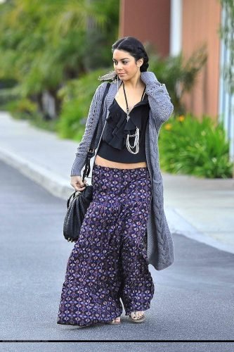 Vanessa Hudgens Feet Toes And Soles 852
