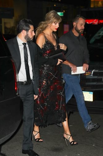 Taylor Swift Feet Toes And Soles 189