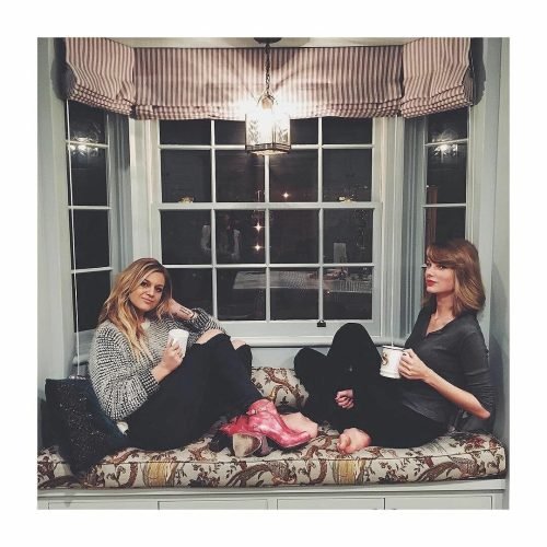 Taylor Swift Feet Toes And Soles 510