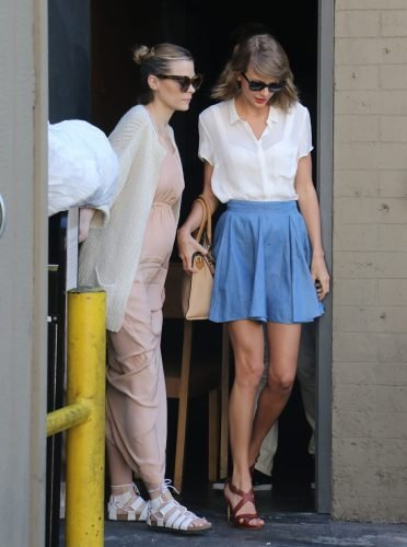 Taylor Swift Feet Toes And Soles 562