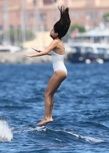 Selena Gomez Feet Toes And Soles 23