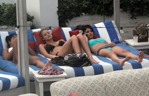 Selena Gomez Feet Toes And Soles 125