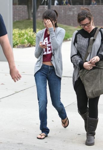 Selena Gomez Feet Toes And Soles 129