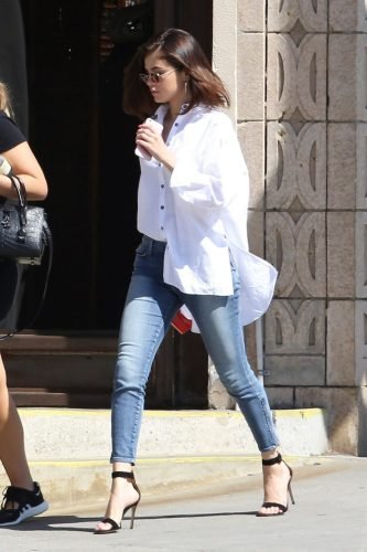 Selena Gomez Feet Toes And Soles 338
