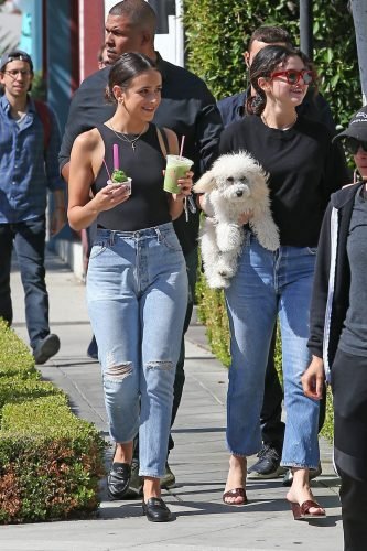 Selena Gomez Feet Toes And Soles 566