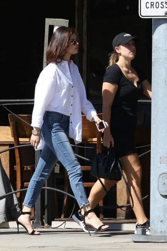 Selena Gomez Feet Toes And Soles 596