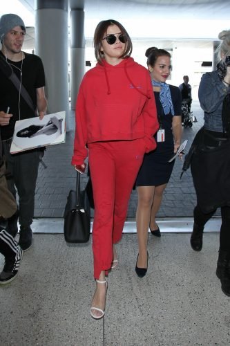 Selena Gomez Feet Toes And Soles 895