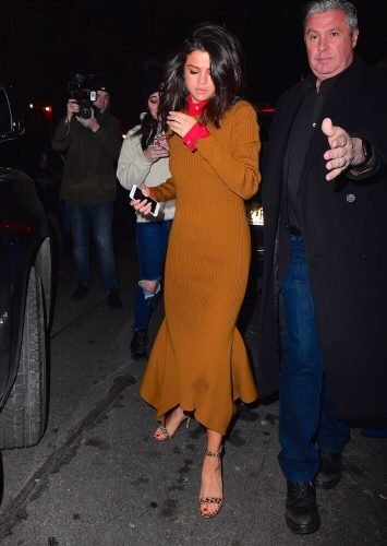 Selena Gomez Feet Toes And Soles 898