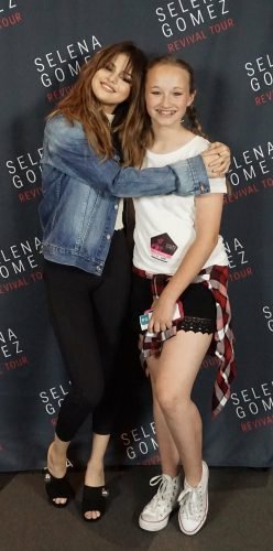 Selena Gomez Feet Toes And Soles 902