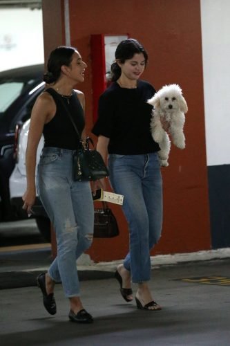 Selena Gomez Feet Toes And Soles 1012