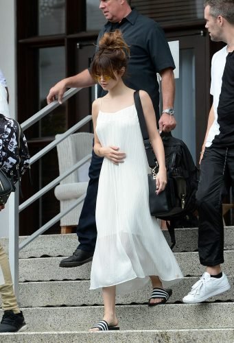 Selena Gomez Feet Toes And Soles 1188