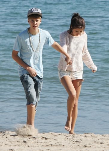 Selena Gomez Feet Toes And Soles 1297
