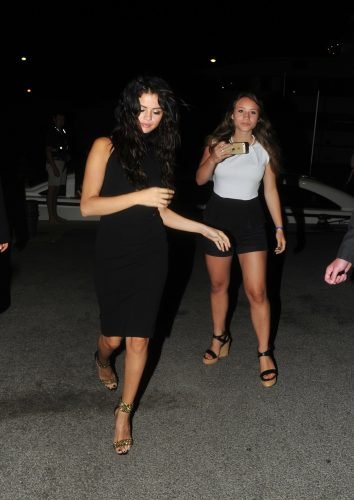 Selena Gomez Feet Toes And Soles 1354