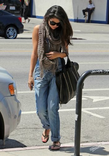 Selena Gomez Feet Toes And Soles 1752