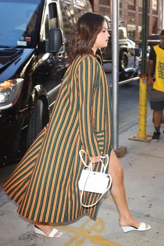 Selena Gomez Feet Toes And Soles 1760