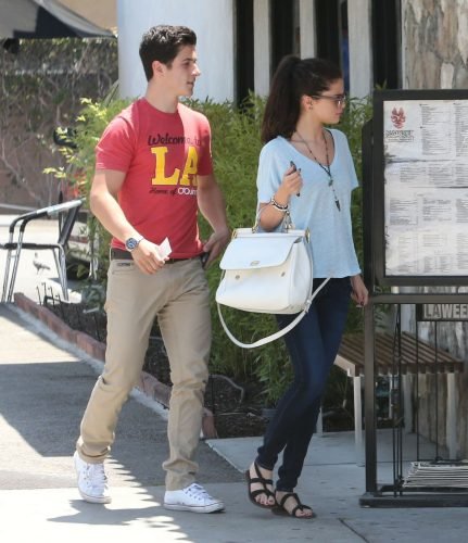 Selena Gomez Feet Toes And Soles 1792