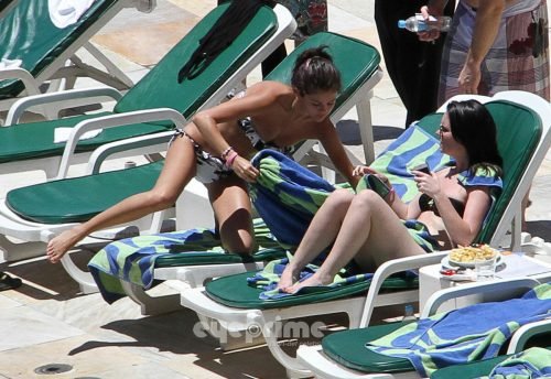 Selena Gomez Feet Toes And Soles 1947