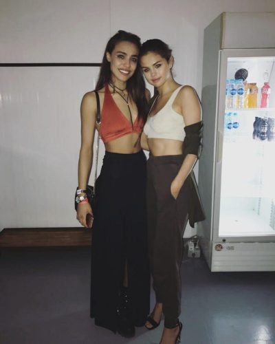 Selena Gomez Feet Toes And Soles 2302