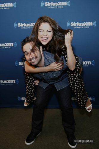 Selena Gomez Feet Toes And Soles 2440
