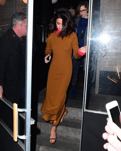 Selena Gomez Feet Toes And Soles 2453