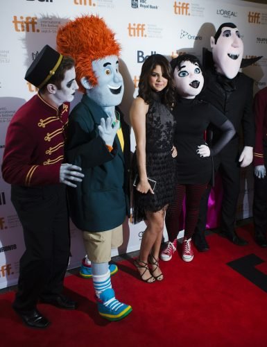 Selena Gomez Feet Toes And Soles 2571