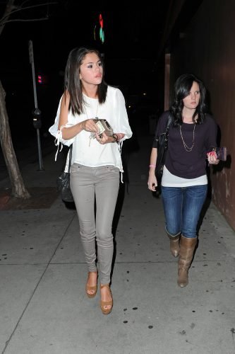 Selena Gomez Feet Toes And Soles 2593