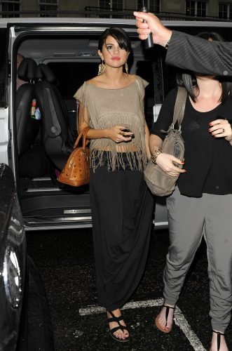 Selena Gomez Feet Toes And Soles 2764
