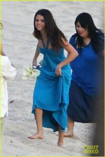 Selena Gomez Feet Toes And Soles 2769