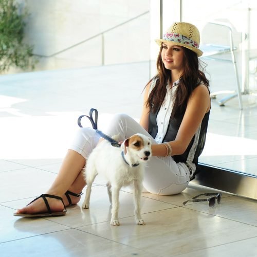 Selena Gomez Feet Toes And Soles 2807