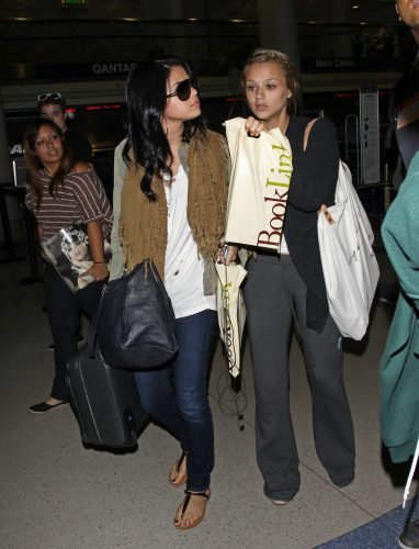 Selena Gomez Feet Toes And Soles 2818
