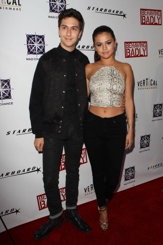 Selena Gomez Feet Toes And Soles 2841