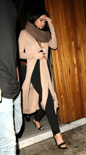 Selena Gomez Feet Toes And Soles 2842