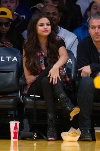 Selena Gomez Feet Toes And Soles 2869