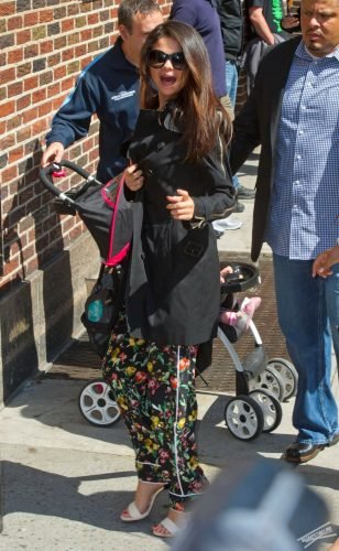 Selena Gomez Feet Toes And Soles 2887