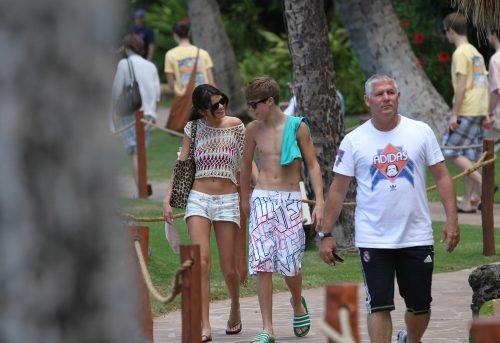 Selena Gomez Feet Toes And Soles 2896