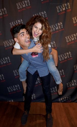 Selena Gomez Feet Toes And Soles 2906
