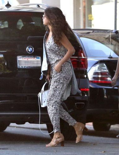 Selena Gomez Feet Toes And Soles 3144