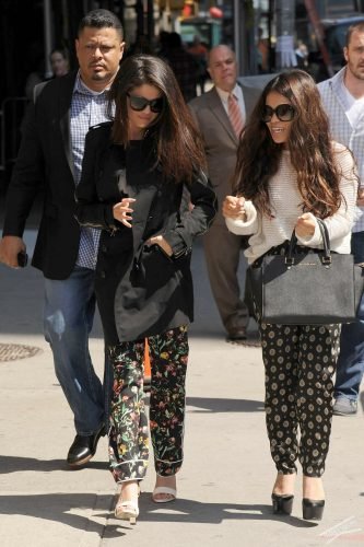 Selena Gomez Feet Toes And Soles 3221