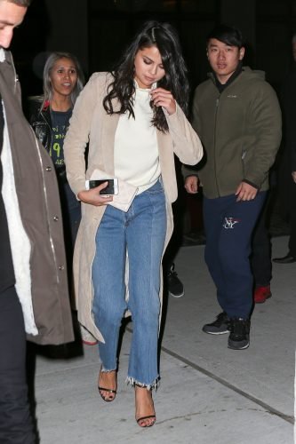 Selena Gomez Feet Toes And Soles 3426
