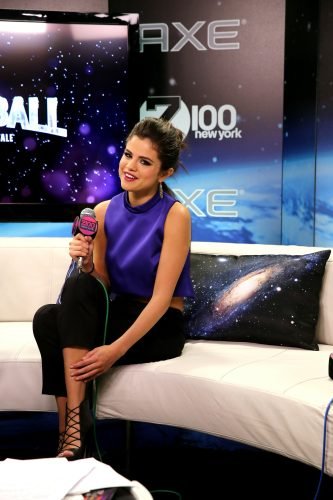 Selena Gomez Feet Toes And Soles 3507