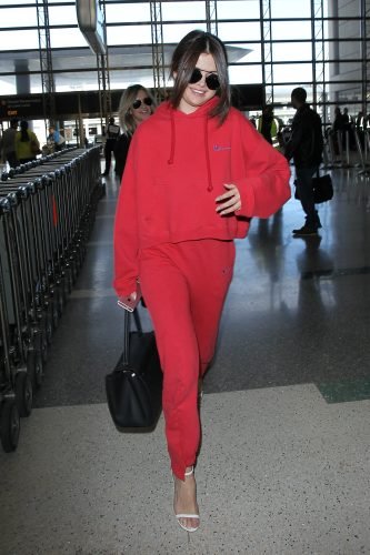 Selena Gomez Feet Toes And Soles 3529